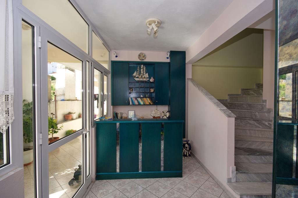 Studios Nelli Alonissos Patitiri  Luaran gambar