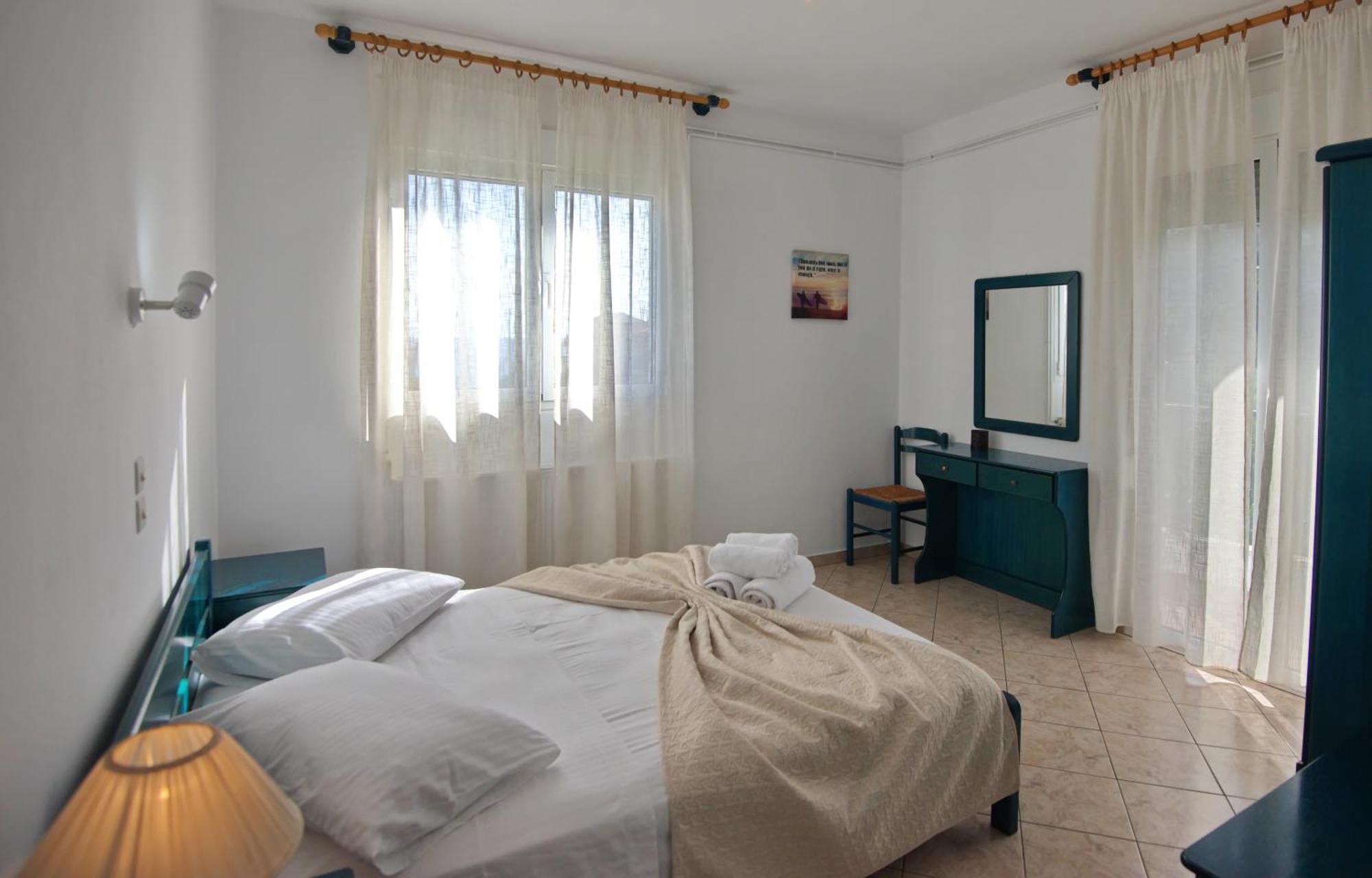 Studios Nelli Alonissos Patitiri  Luaran gambar